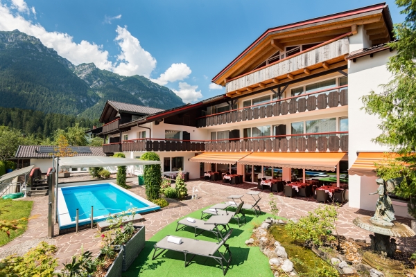 Hotel Rheinischer Hof (Garmisch-Partenkirchen)